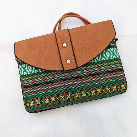 Boho Crossbody Guatemalan Purse, Vegan Leather, NWOT, hippie, festival - Picture 1 of 4
